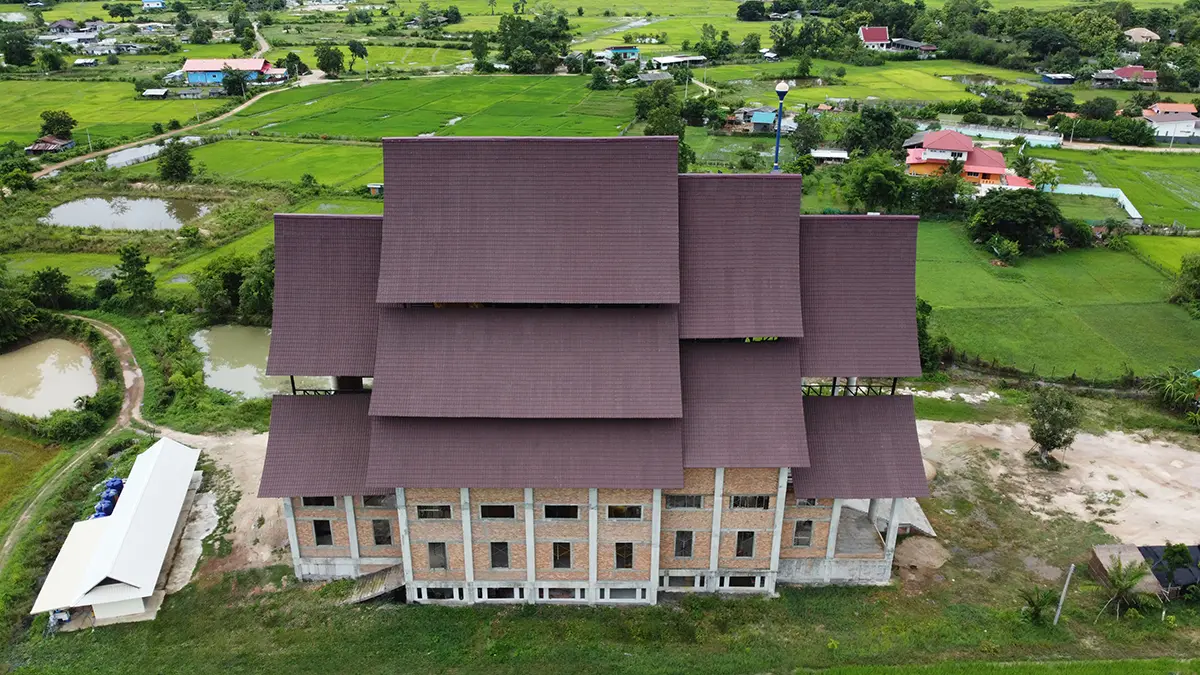 สถานปฏิบัติธรรมพุทธพรหมปัญโญ จ.ลำปาง รุ่น Casa Spain สี Sandy Brown